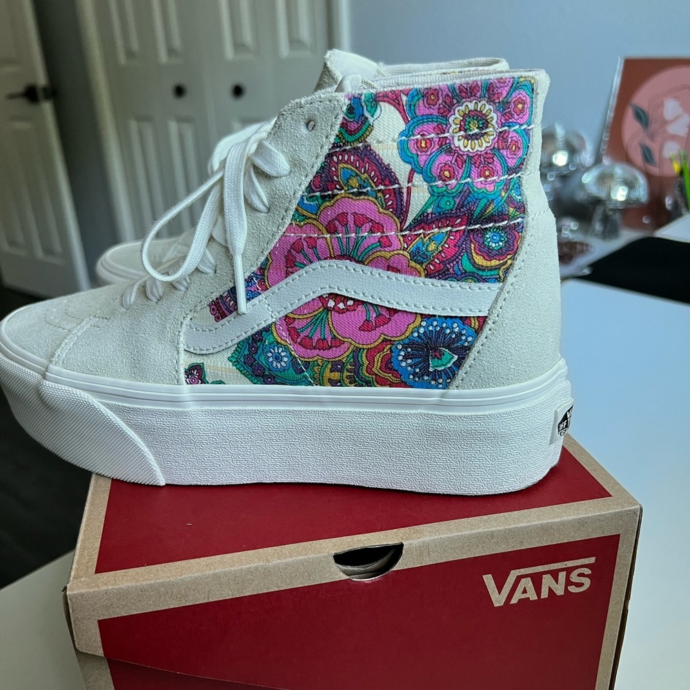 Vans Sk8 Hi Paisley Bloom Platform
